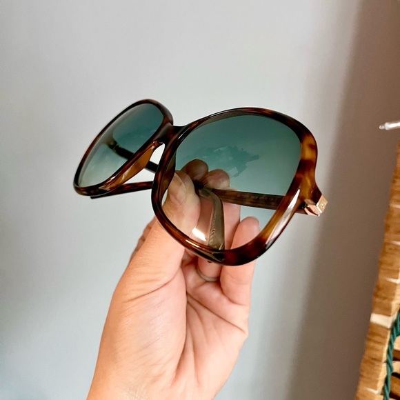 Givenchy Oversized Havana Gold Rounded Tortoise Style Sunglasses - Picture 4 of 16